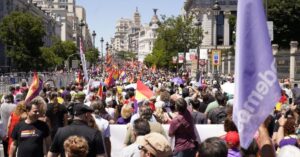 Manifestación contra la monarquía en Madrid (Podemos)