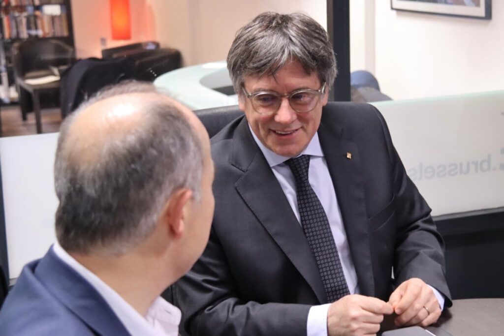 El presidente de Junts, Carles Puigdemont, reúne a la dirección permanente del partido en Bruselas (Nico Tomás, ACN)